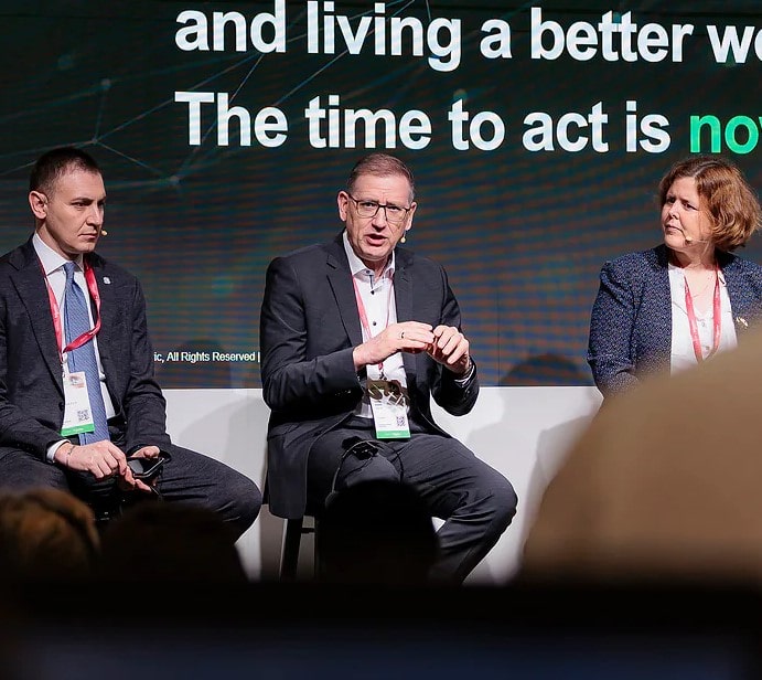 Георг Вебер на саммите инноваций Schneider Electric 2024 в Париже